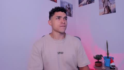 Snapshot of gerson_zt chatting on 11.16.25 im Gerson online show from 11.16.25