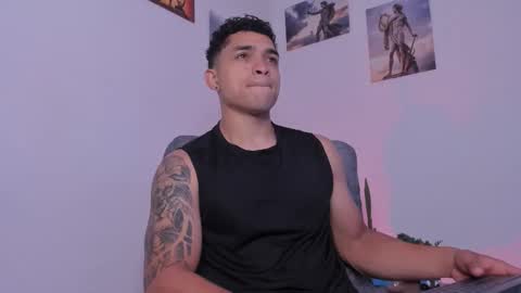 Snapshot of gerson_zt chatting on 11.19.25 im Gerson online show from 11.19.25