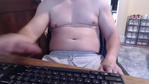 Snapshot of gethoggy chatting on 05.25.26 gethoggy online show from 05.25.26