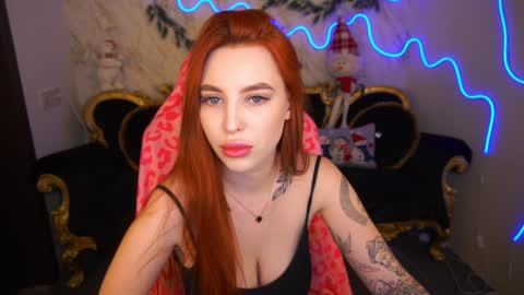 Snapshot of gfoxie chatting on 01.02.25 Ur Foxie online show from 01.02.25