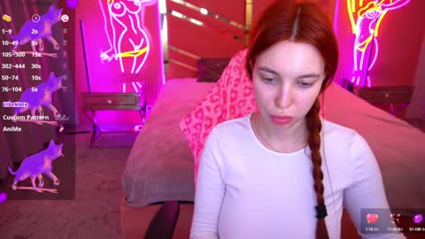 Snapshot of gfoxie chatting on 02.04.25 Ur Foxie online show from 02.04.25