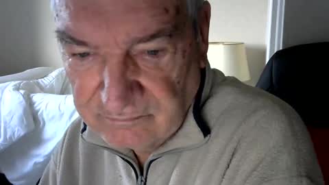 Snapshot of gh1952ma chatting on 12.28.24 Gisse online show from 12.28.24