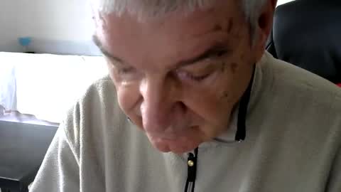 Snapshot of gh1952ma chatting on 03.01.25 Gisse online show from 03.01.25