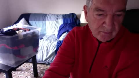 Snapshot of gh1952ma chatting on 10.02.25 Gisse online show from 10.02.25