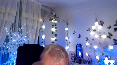 Snapshot of ghertrudequeen chatting on 01.06.26 Ghertrudequeen online show from 01.06.26