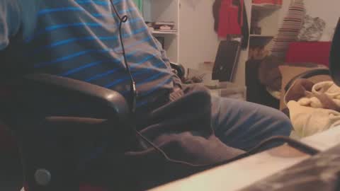 Snapshot of ghostatitude chatting on 02.12.25 ghostatitude online show from 02.12.25