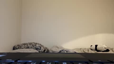 ghostpetal online show from 12.23.25