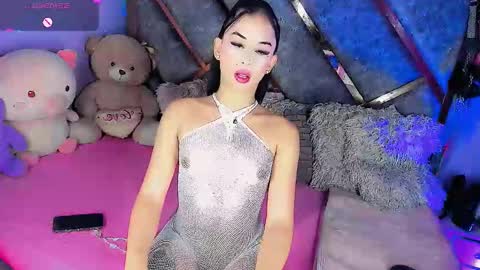 Gia Ferrara online show from 09.12.25