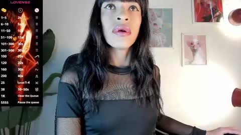 Snapshot of gia_demiee chatting on 08.04.26 Gia Please help me with your thumbs up its important online show from 08.04.26