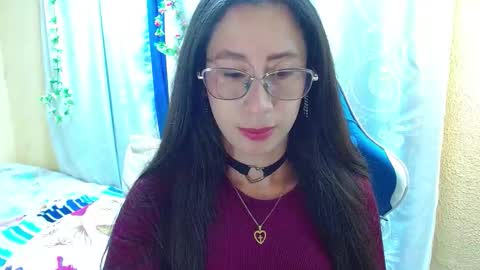 Gia  online show from 10.18.25
