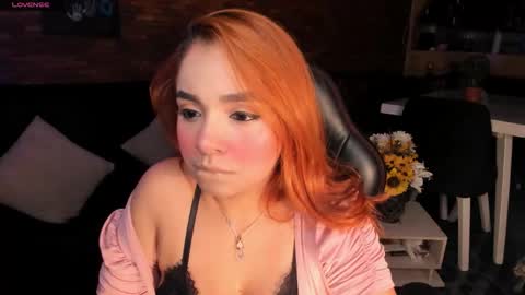 Snapshot of giabrook chatting on 10.11.25 Gia online show from 10.11.25