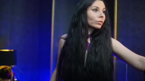  Gia  online show from 03.29.26