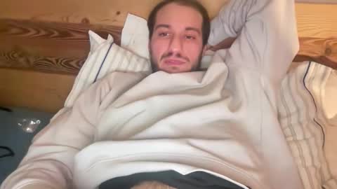 Snapshot of gian22344 chatting on 12.19.25 gian22344 online show from 12.19.25