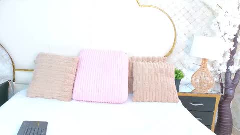 Snapshot of gianinalewis chatting on 02.10.26 Gianina online show from 02.10.26