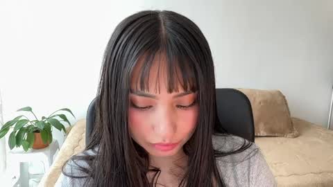 Gianna Lee online show from 04.15.26