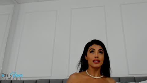 Snapshot of giannanoir chatting on 01.09.25 giannanoir online show from 01.09.25