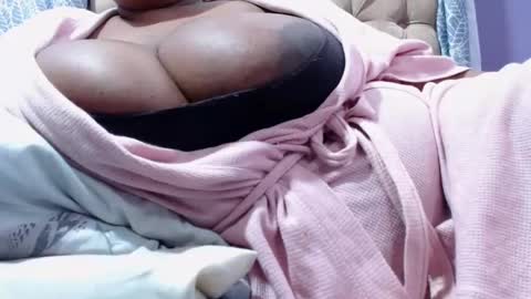 gianttitts online show from 02.24.25