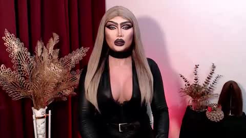 Gia X online show from 02.11.26