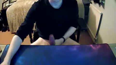 Snapshot of giftexx chatting on 01.05.25 giftexx online show from 01.05.25