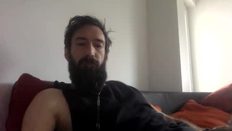 iggy online show from 10.13.25