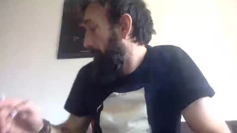 iggy online show from 10.19.25