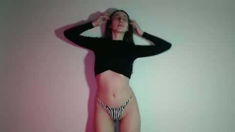 Gigi online show from 03.11.25