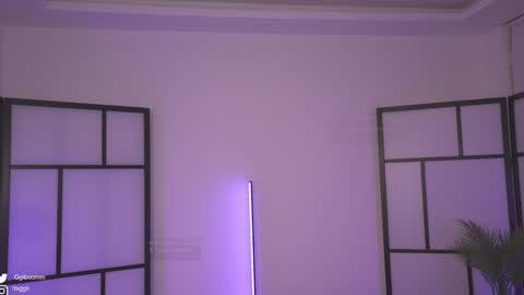 Snapshot of gigi_ulala chatting on 12.01.24 80 off in my OF gigipriv online show from 12.01.24