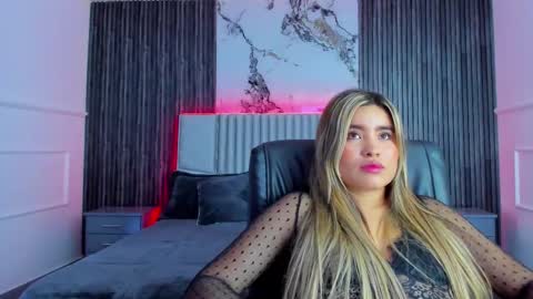 Gigi Doll online show from 01.21.25