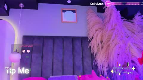 Snapshot of gigiirosse chatting on 11.15.25 Gigi online show from 11.15.25