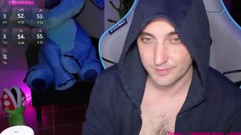 Snapshot of gil_gamesh2nd chatting on 05.08.26 Mirko online show from 05.08.26