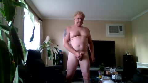 Snapshot of gimmmieoooo chatting on 03.06.25 gimmmieoooo online show from 03.06.25