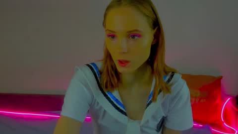 Gina online show from 09.17.25