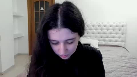 Kate online show from 11.30.25