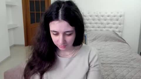 Kate online show from 12.05.25