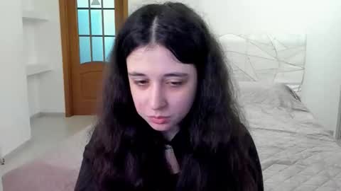 Kate online show from 12.20.25