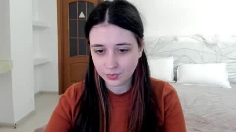 Kate online show from 05.14.26