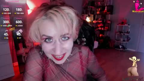 Gina Moor online show from 04.21.26
