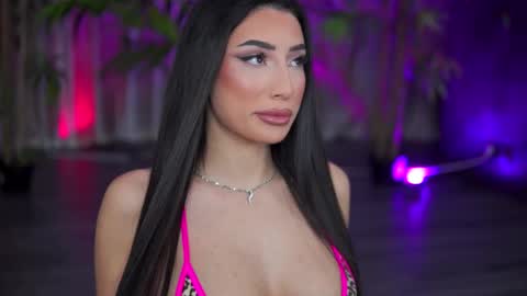 Snapshot of ginavalentinna chatting on 10.30.25 Gina online show from 10.30.25