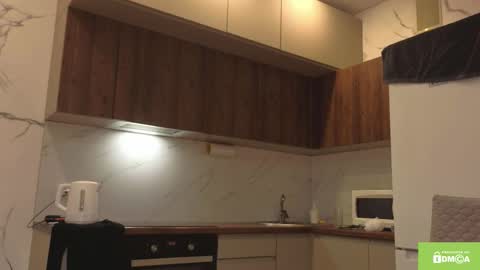 Snapshot of ginavontease chatting on 11.26.25 Gina online show from 11.26.25