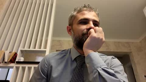 Snapshot of gindrie chatting on 02.19.25 Gabriel online show from 02.19.25