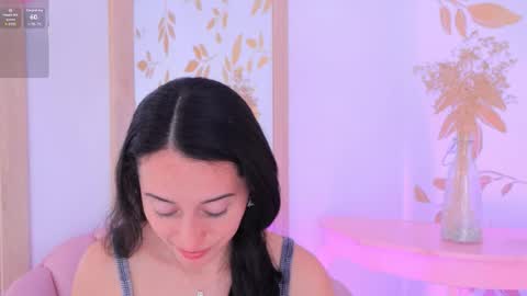 Snapshot of ginevra_esposito chatting on 10.07.25 Ginn online show from 10.07.25