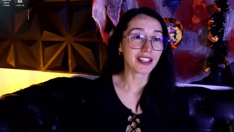 Snapshot of ginevra_esposito chatting on 10.14.25 Ginn online show from 10.14.25