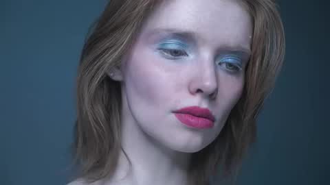        im expecting 350 thumbs up on my altar   online show from 10.29.25