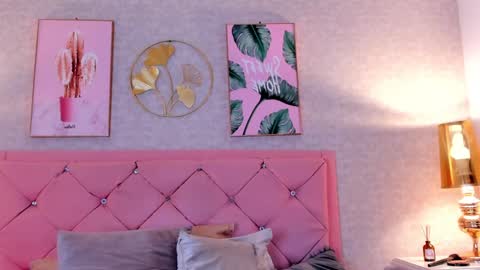 Snapshot of ginger_violetta chatting on 02.02.25 Ginger online show from 02.02.25