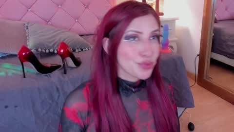 Snapshot of ginger_violetta chatting on 02.07.25 Ginger online show from 02.07.25