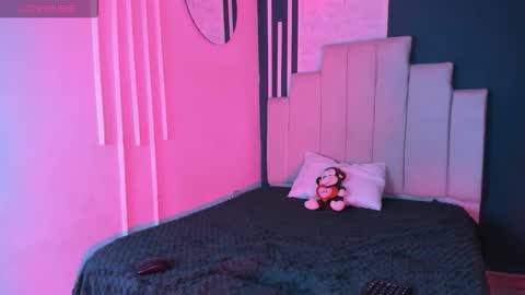 ginger_x_fire online show from 11.24.25