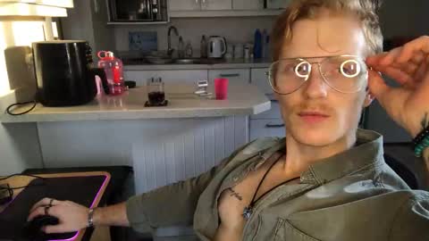 Jay online show from 09.10.25