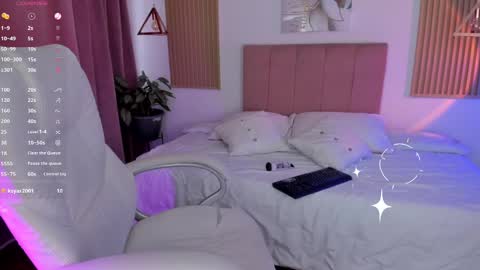 Snapshot of ginnywett chatting on 02.14.25 Kendall online show from 02.14.25