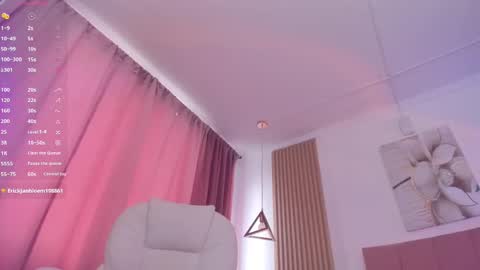 Snapshot of ginnywett chatting on 02.20.25 Kendall online show from 02.20.25