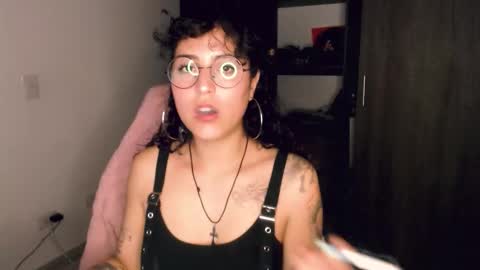 Snapshot of giny_bean chatting on 02.21.26 giny_bean online show from 02.21.26